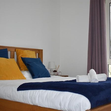 Classy Campbell Park Apartment, Balcony & Free Parking Milton Keynes Exterior foto