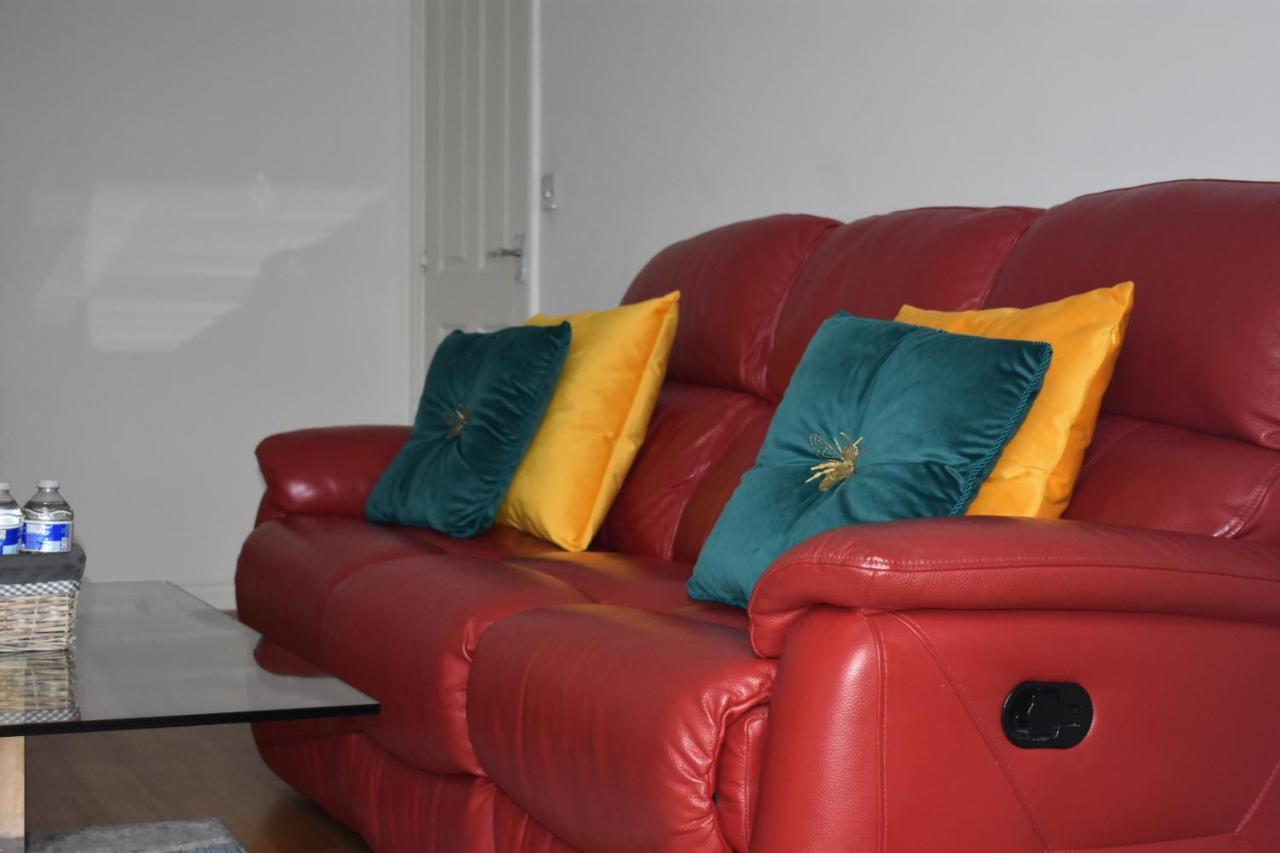 Classy Campbell Park Apartment, Balcony & Free Parking Milton Keynes Exterior foto
