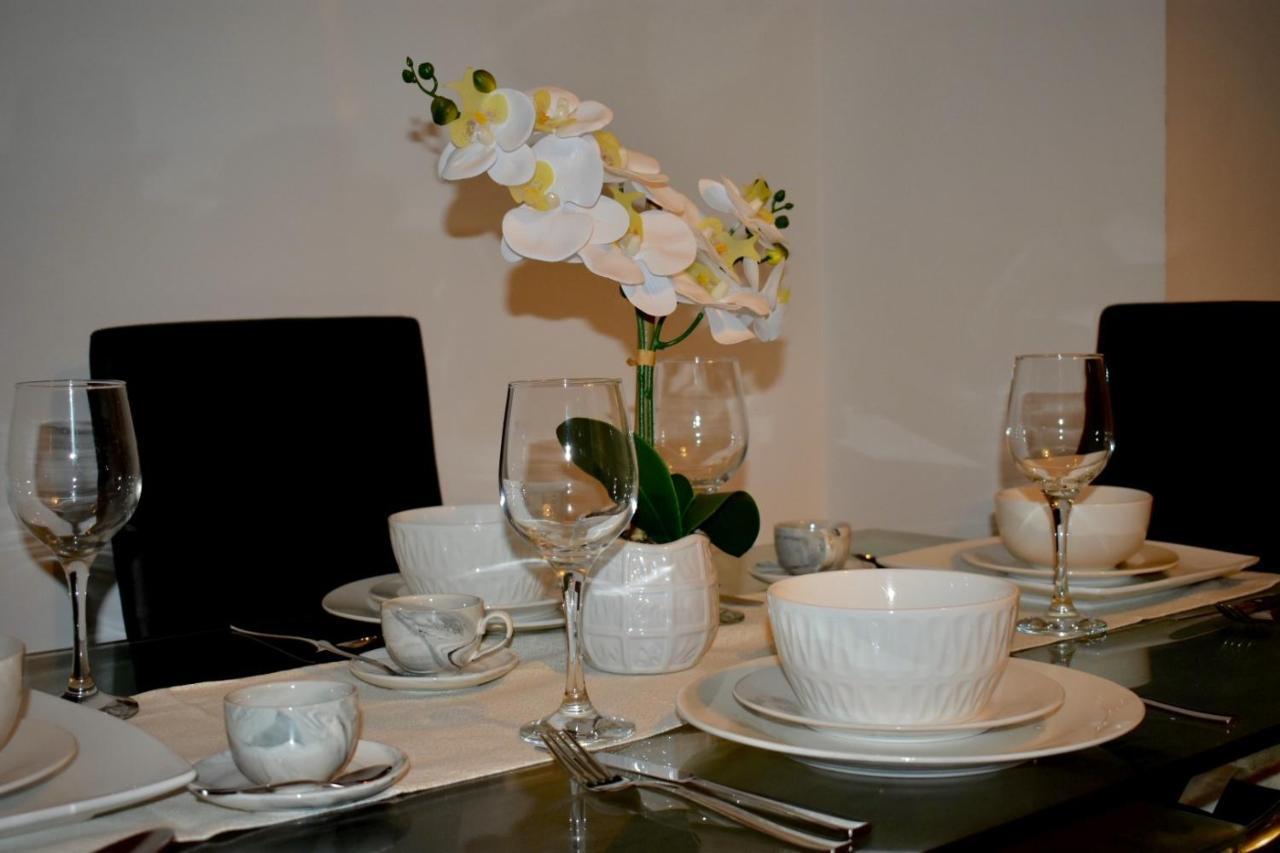 Classy Campbell Park Apartment, Balcony & Free Parking Milton Keynes Exterior foto